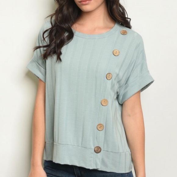 Sage green short sleeve button detail tunic top.
